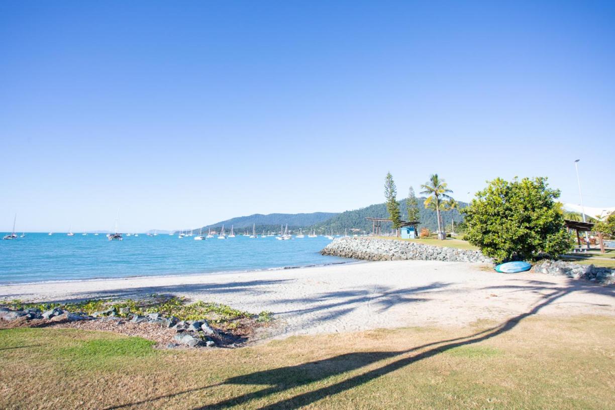 Mandalay Escape, Seclusion & Serenity With A Pool Airlie Beach Zewnętrze zdjęcie