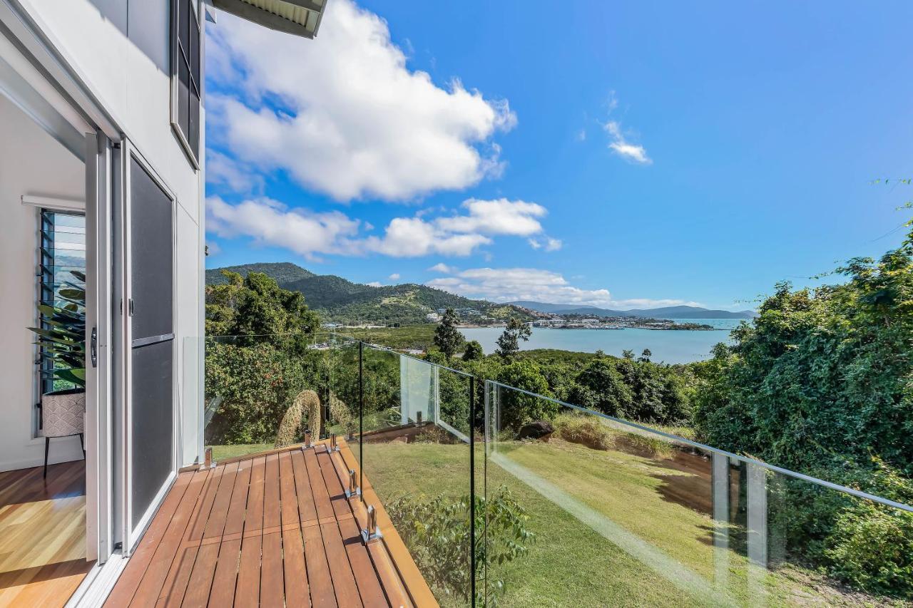 Mandalay Escape, Seclusion & Serenity With A Pool Airlie Beach Zewnętrze zdjęcie